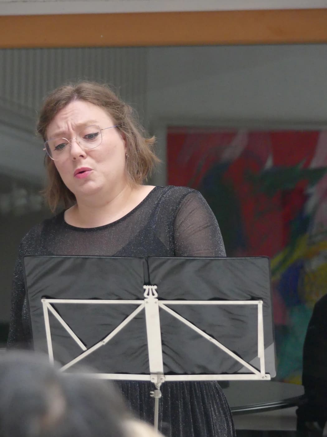 Helena Donie im Konzert mit Dvoraks Biblischen Liedern