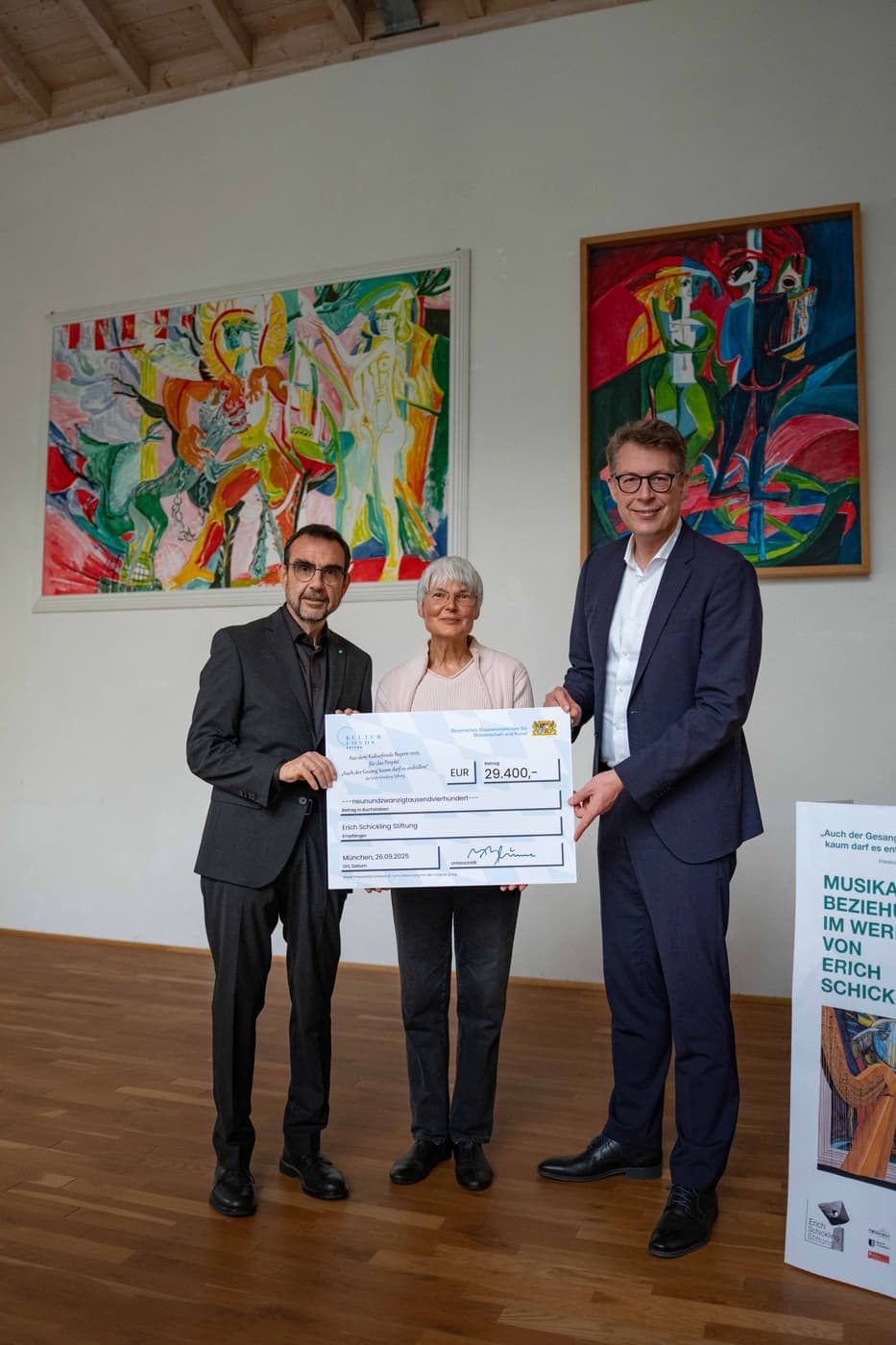 Förderbescheidübergabe. Foto ©Axel König-StMWK 2025